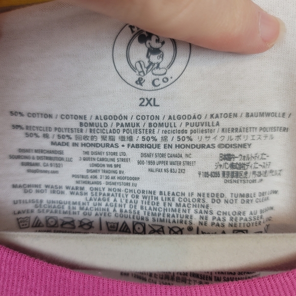 NWT Disney Mickey Mouse/Pluto T-shirt size 2X - Picture 2 of 3
